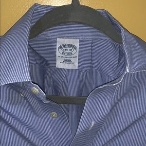 Men’s Brook Brothers Dress shirt no rips or stains